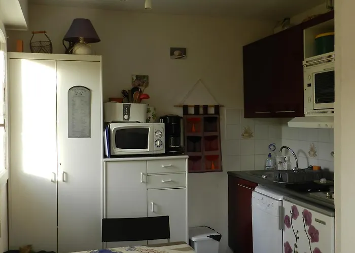 Proche Avec Jardin Ensoleille شقة أولغات